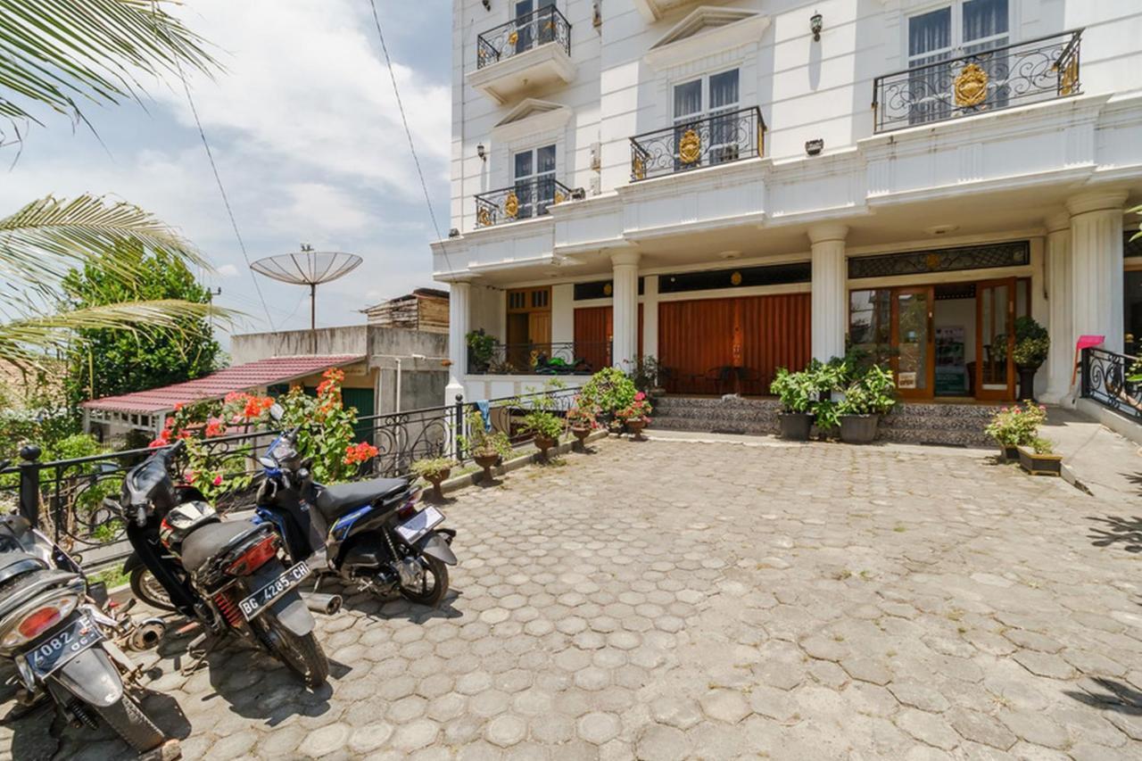 Reddoorz Syariah Near Lahat Station Buitenkant foto
